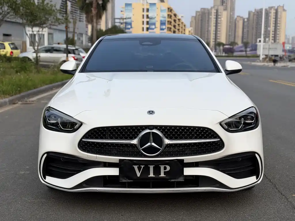 Mercedes-Benz C-Class — миниатюра 2