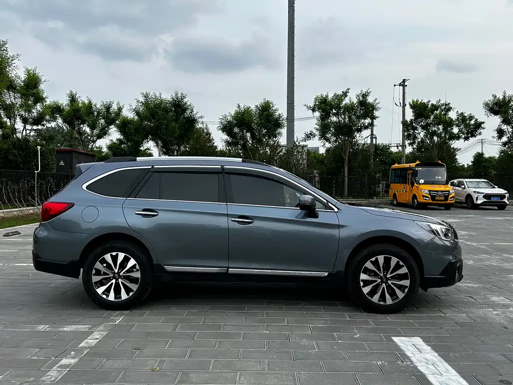 Subaru Outback 2015 2.5i Sport