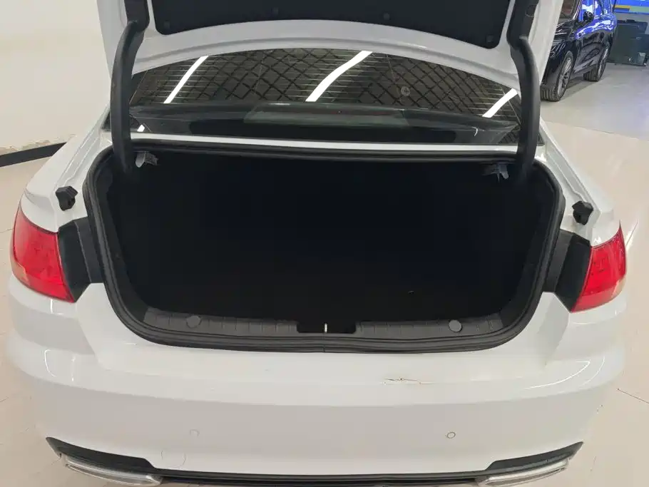 Geely Emgrand GL — миниатюра 4