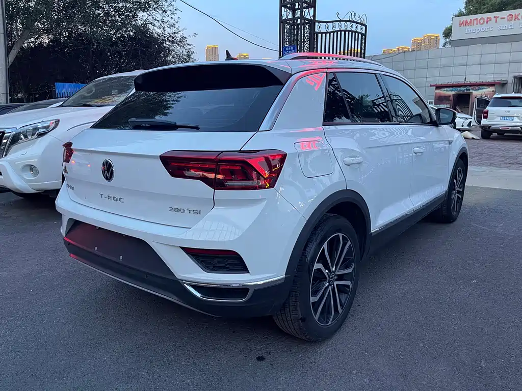 Volkswagen T-Roc 2022 280TSI DSG R-Line Pro PLUS