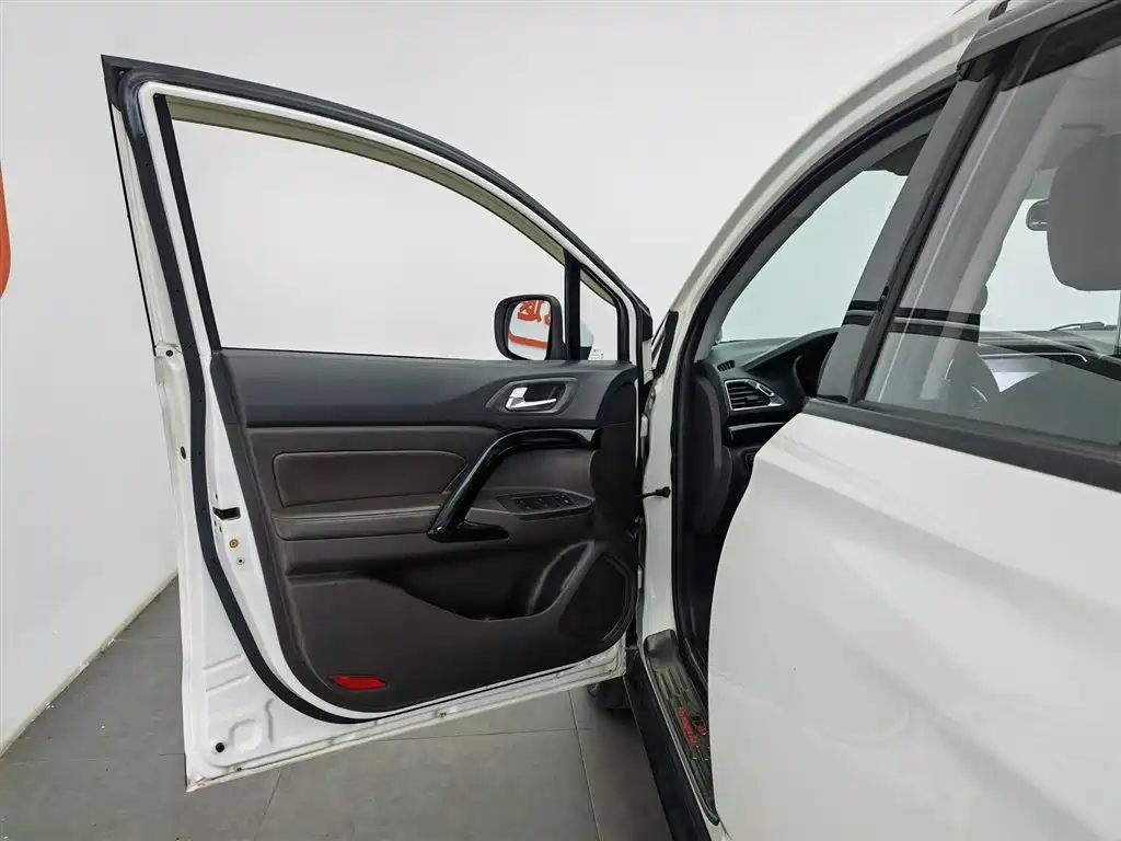 GAC GS4 2015 200T G-DCT Elite
