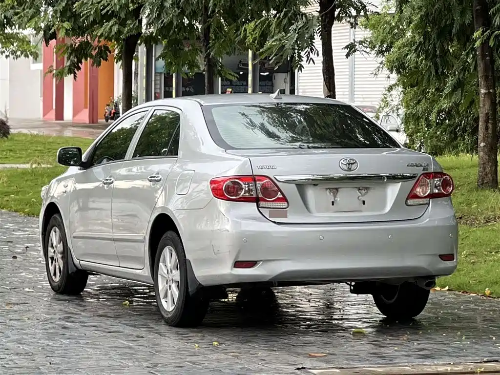 Toyota Corolla 2011 1.6L AT GL