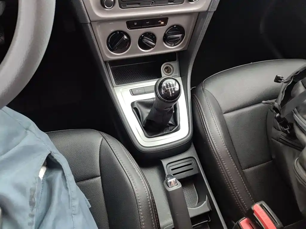 Volkswagen Lavida — миниатюра 14