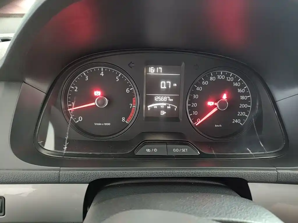 Volkswagen Lavida — миниатюра 12