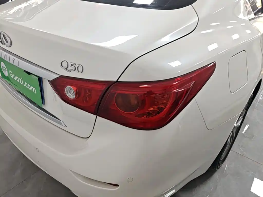 Infiniti Q50L — миниатюра 8