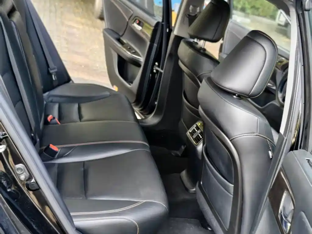 Honda Accord — миниатюра 6