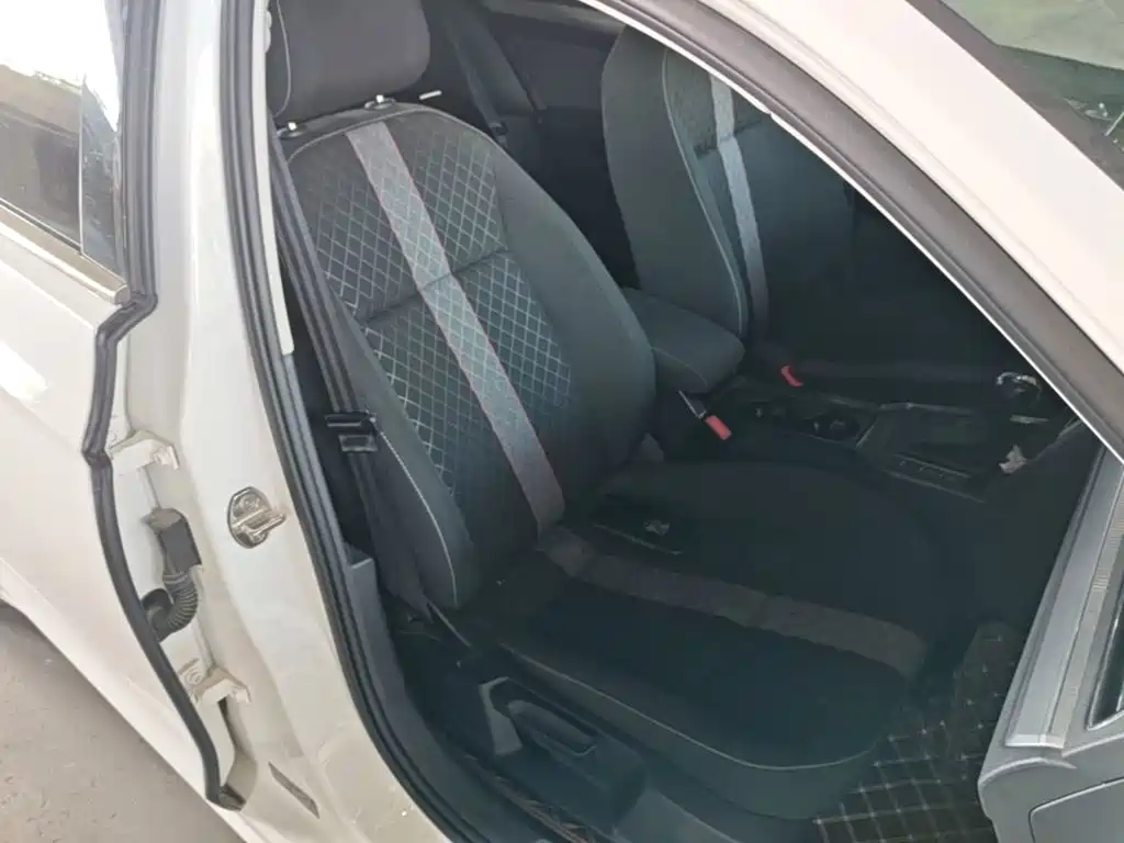 Volkswagen Lamando — миниатюра 25