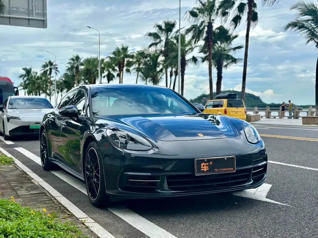 Porsche Panamera — миниатюра 5