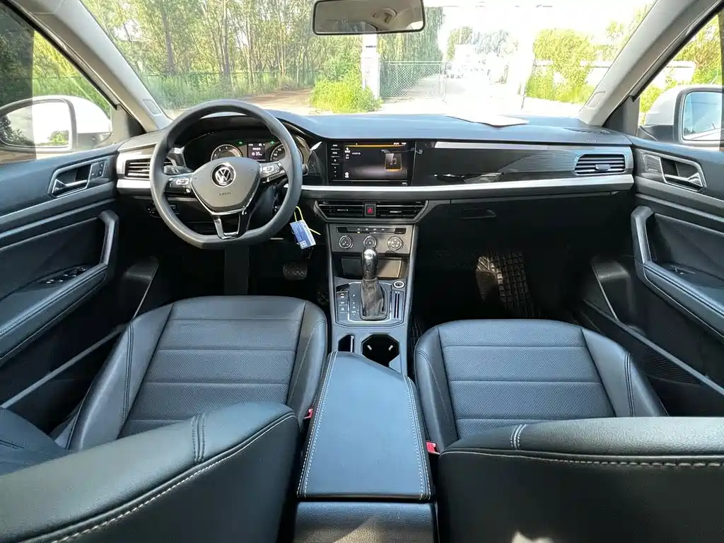 Volkswagen Lavida — миниатюра 18