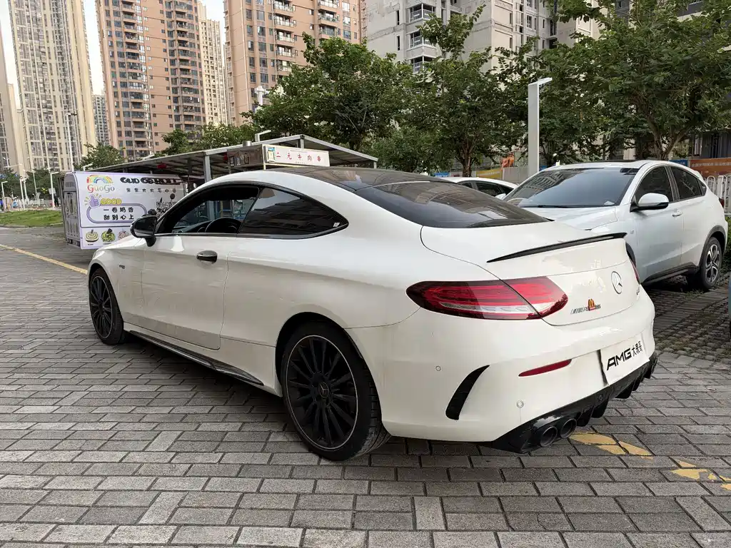 Mercedes-Benz C-Class AMG — миниатюра 9