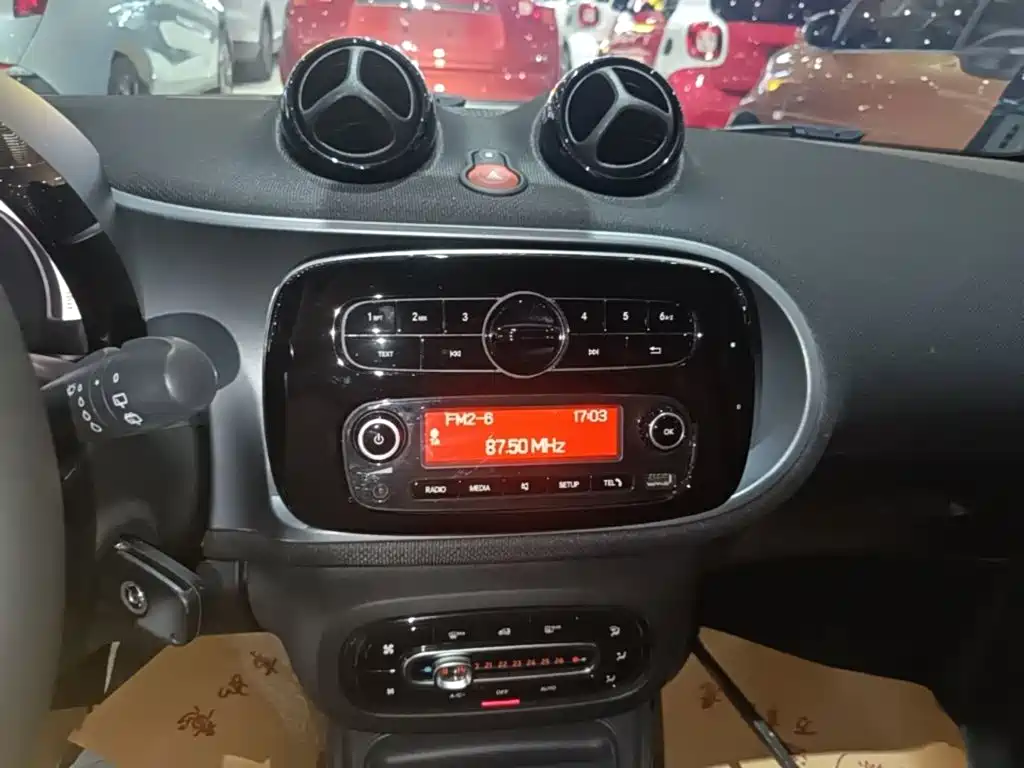 smart Smart Fortwo — миниатюра 13