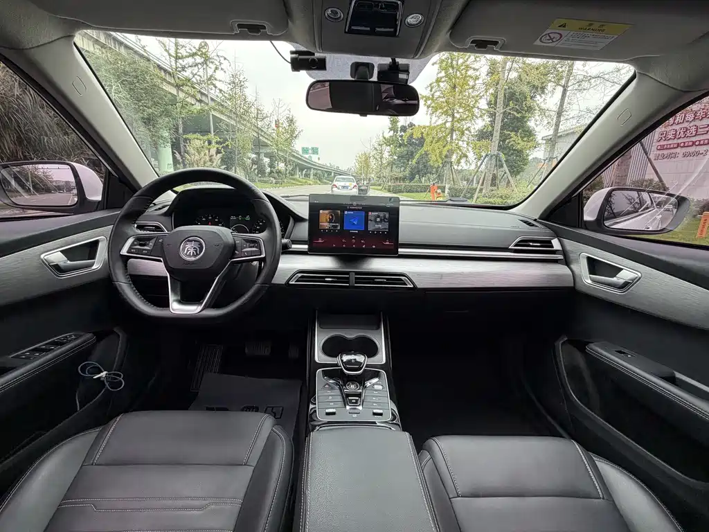 BYD Qin NEV — миниатюра 14