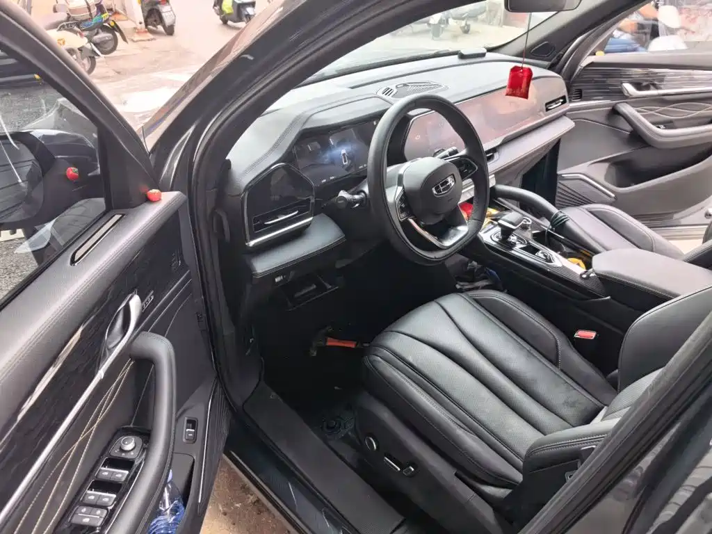 Geely Xingyue L — миниатюра 12