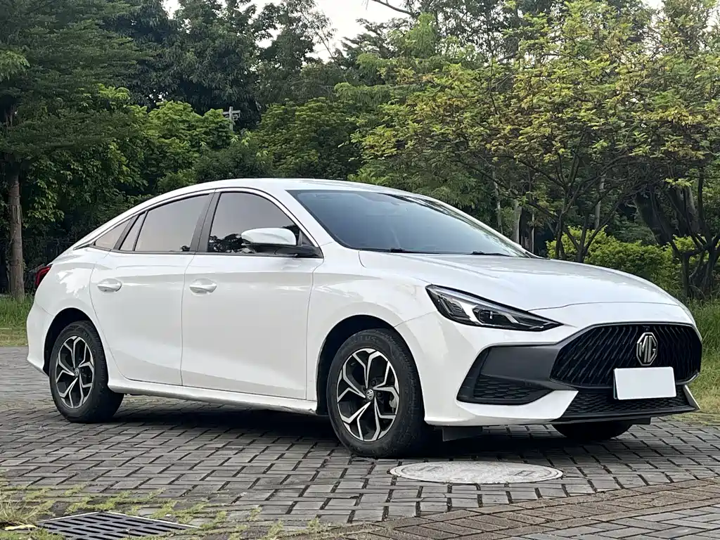 MG MG5 — миниатюра 3