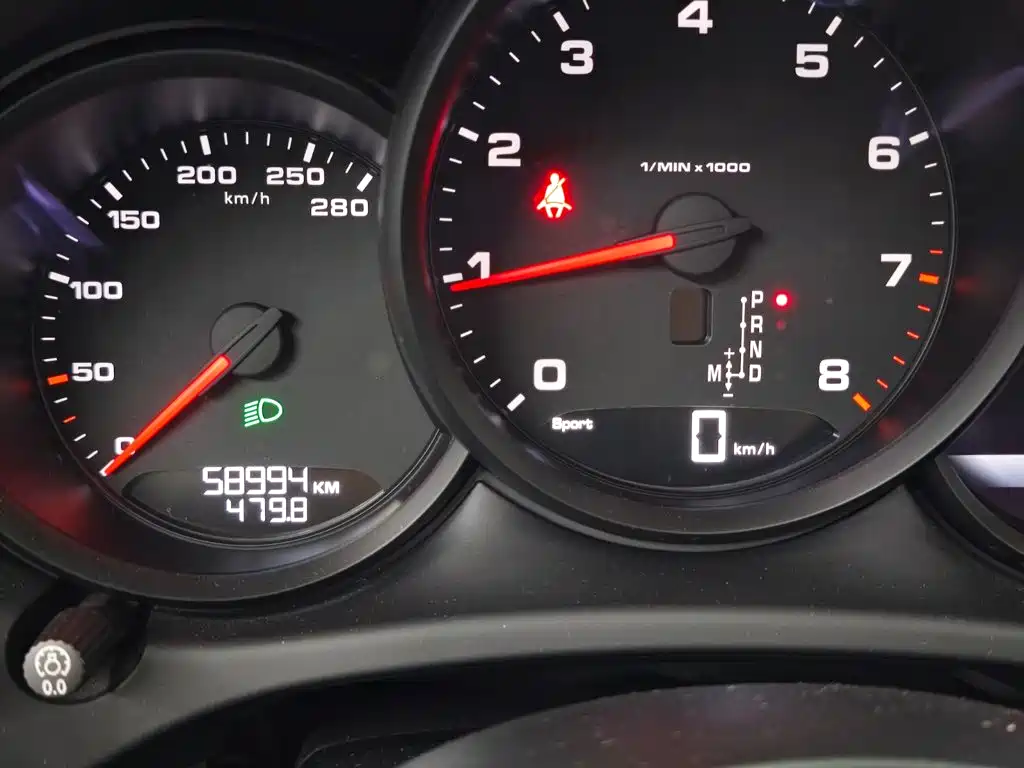 Porsche Macan — миниатюра 8