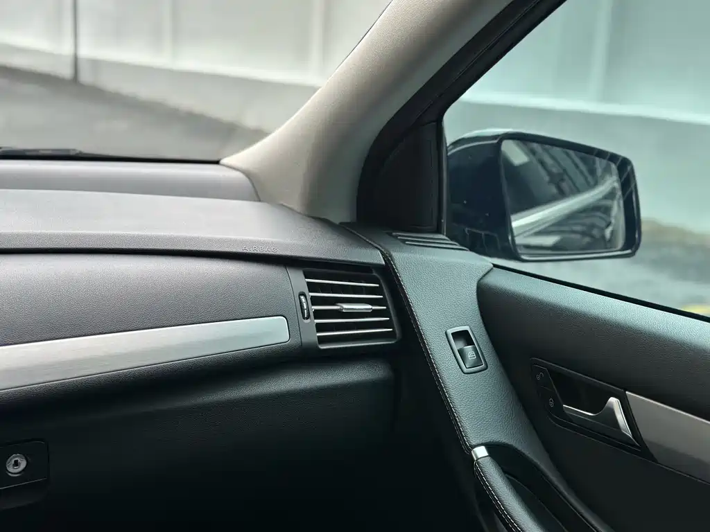 Mercedes-Benz R-Class — миниатюра 18