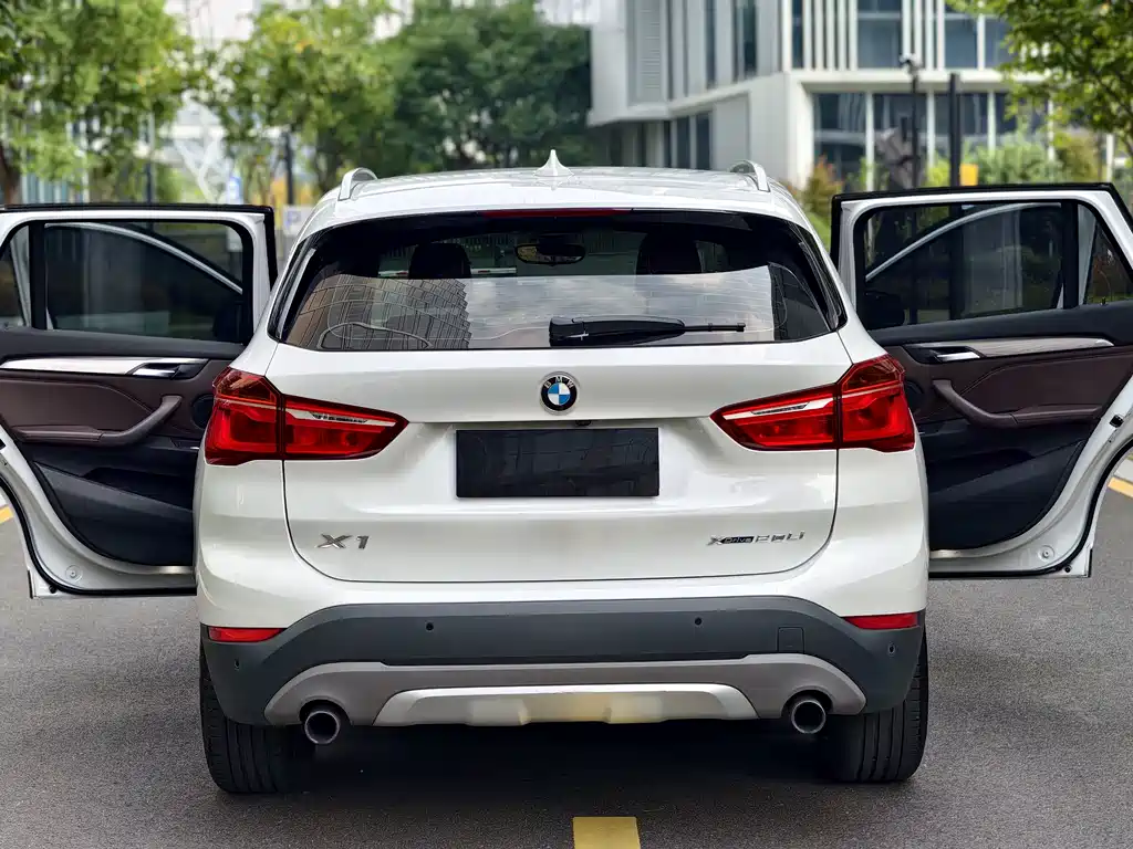 BMW X1 — миниатюра 4