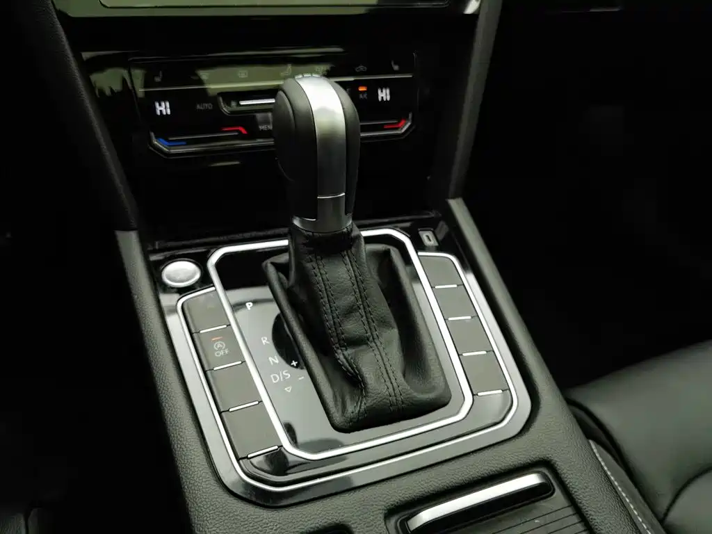 Volkswagen Magotan — миниатюра 13