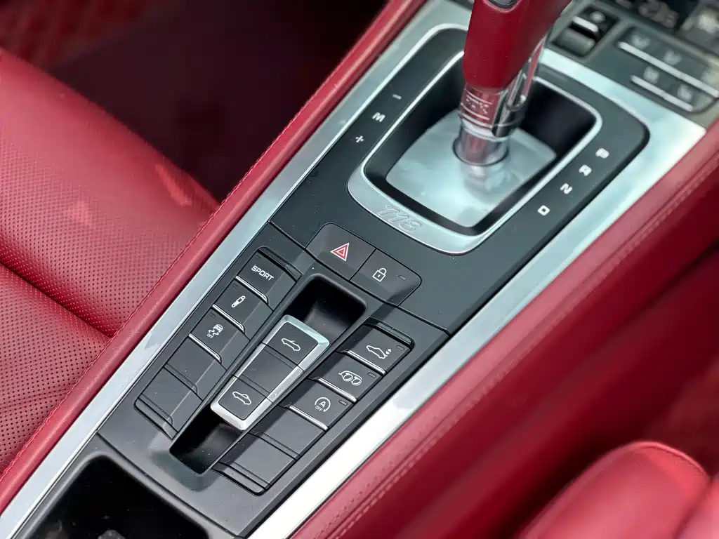 Porsche 718 2022 Boxster 2.0T