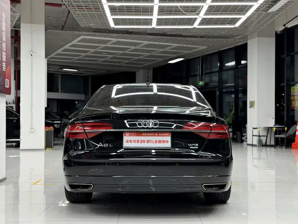 Audi A8 — миниатюра 5