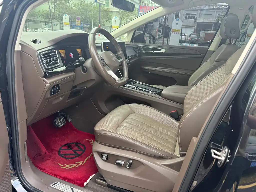 Volkswagen Viloran 2023 330TSI Luxury