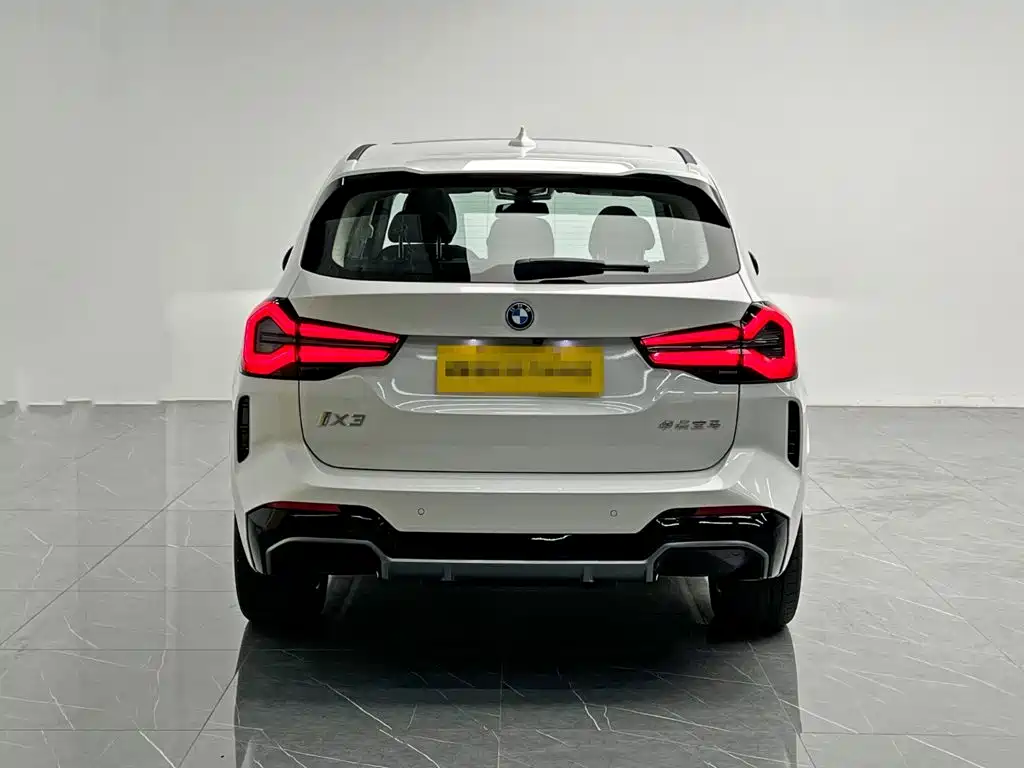 BMW iX3 — миниатюра 5