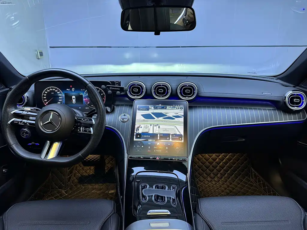 Mercedes-Benz C-Class — миниатюра 7