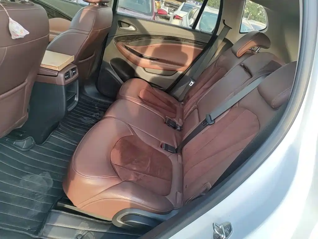 Buick Envision Plus — миниатюра 17