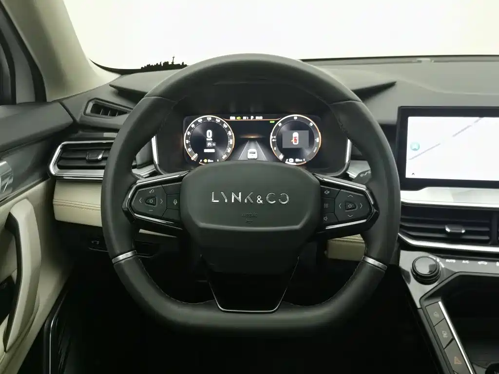 Lynk & Co 06 EM-P — миниатюра 11