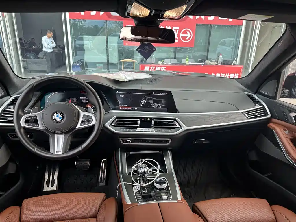 BMW X7 — миниатюра 6