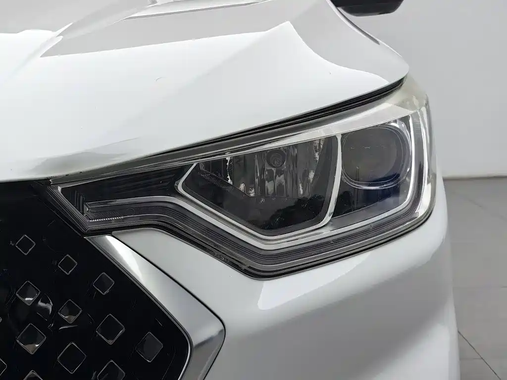 Baojun RC-6 — миниатюра 7