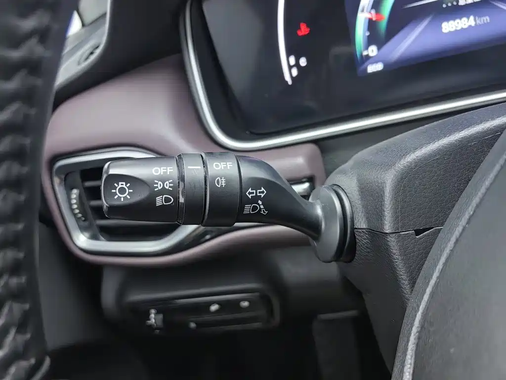 GAC Motor Trumpchi M6 — миниатюра 21