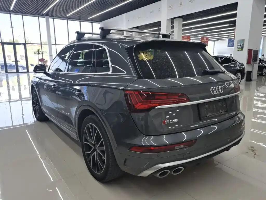 Audi SQ5 — миниатюра 5
