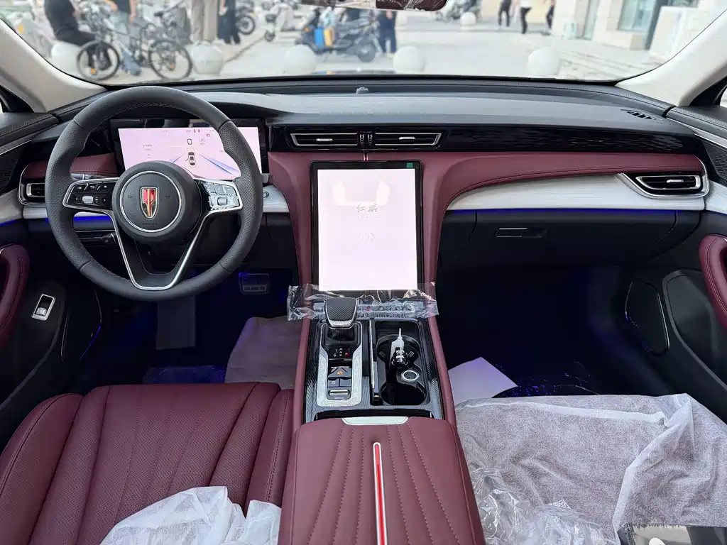 Hongqi Hongqi H5 — миниатюра 15