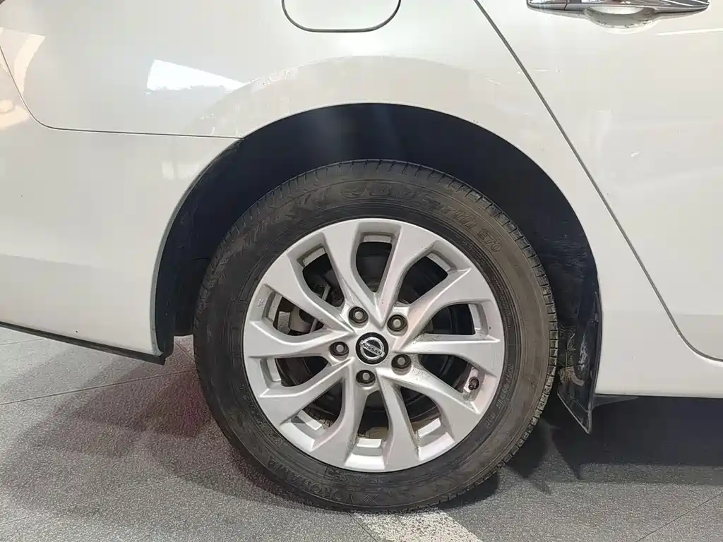 Nissan Sylphy — миниатюра 18
