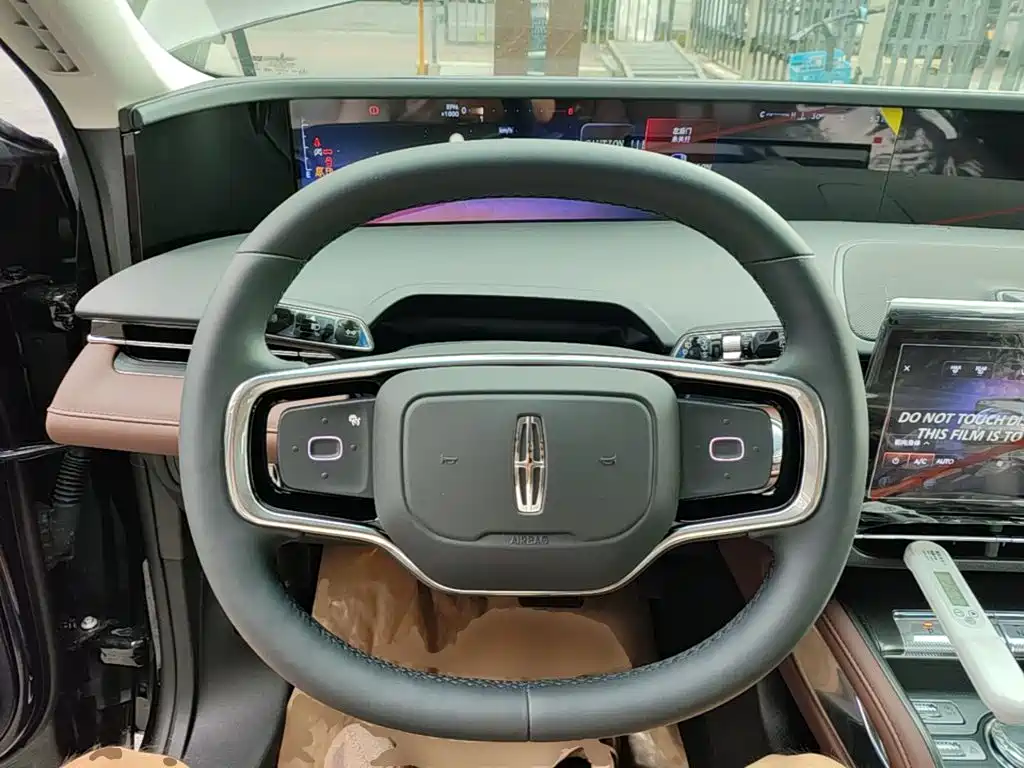 Lincoln Nautilus — миниатюра 11