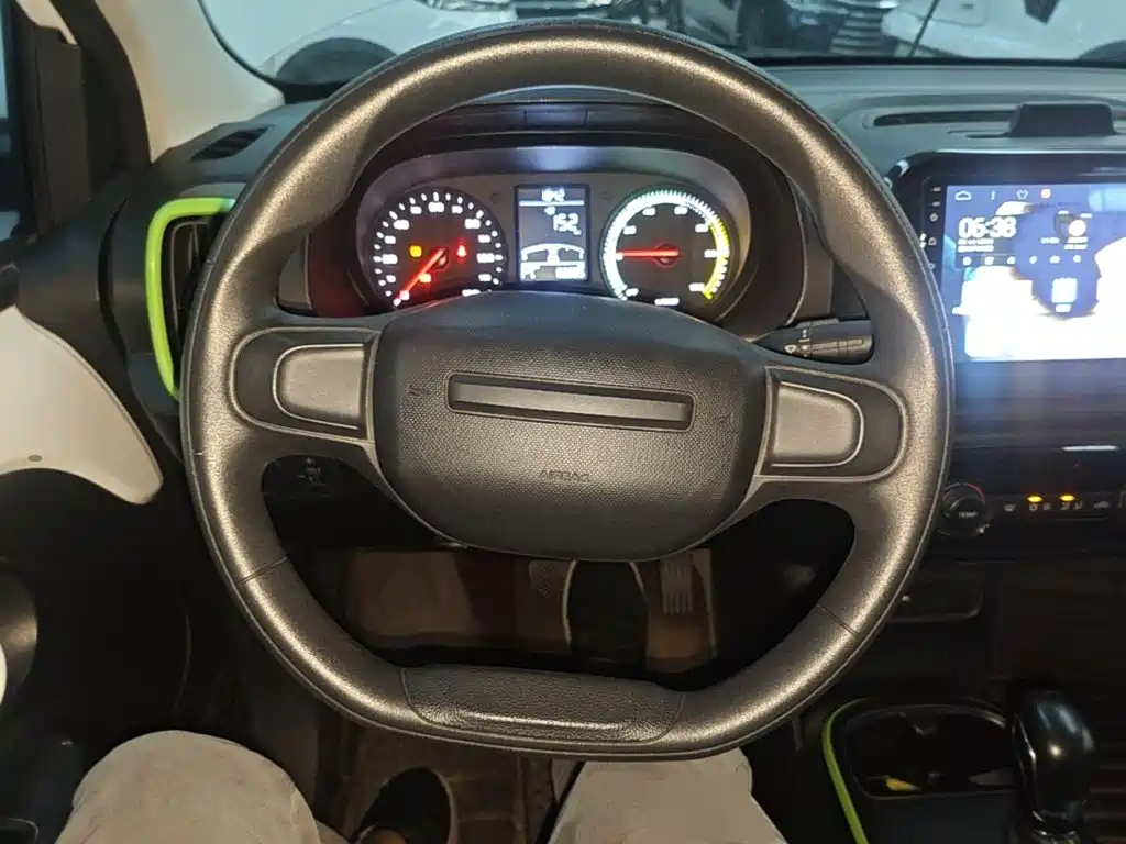 Roewe Clever — миниатюра 11