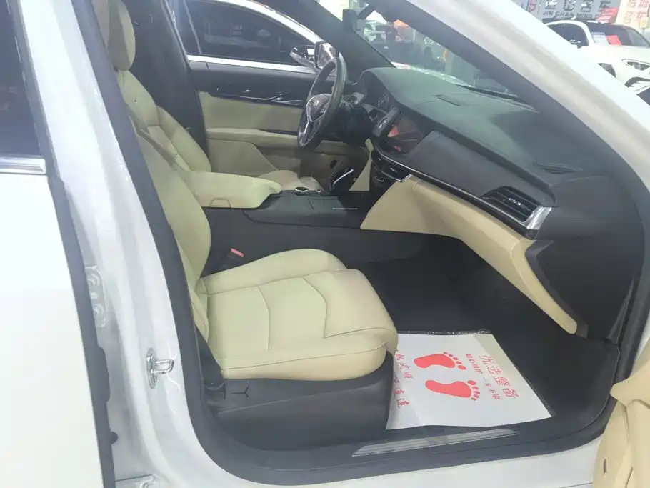 Cadillac CT6 — миниатюра 8