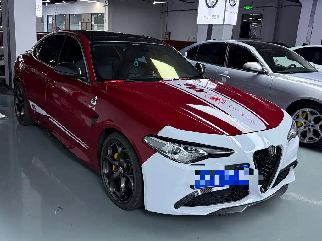 Alfa Romeo Giulia — миниатюра 3