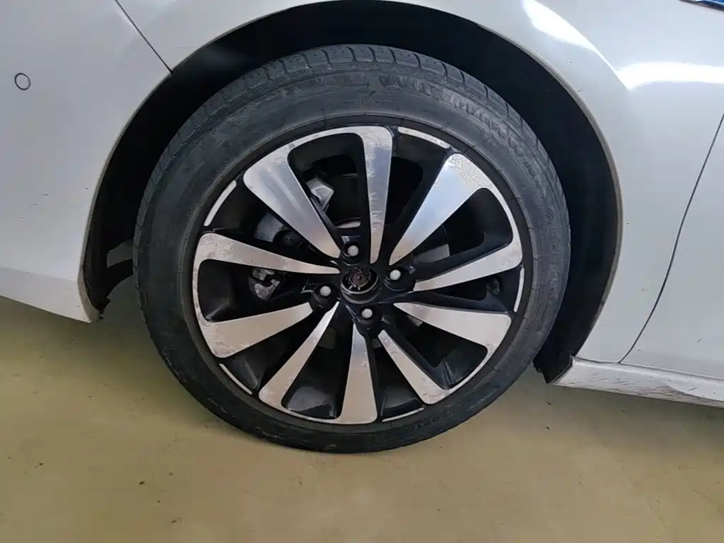 Citroen C4L — миниатюра 23