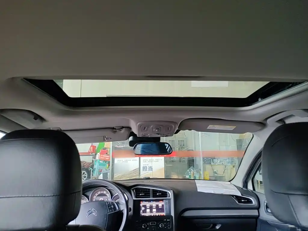 Citroen C4L — миниатюра 18