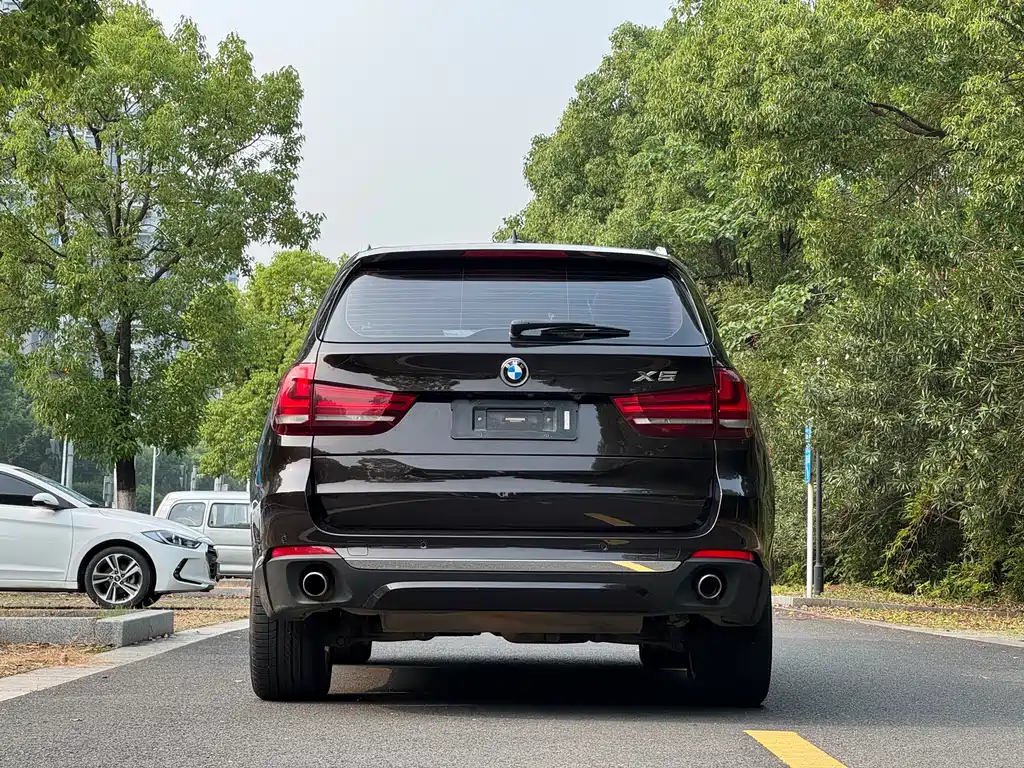 BMW X5 2015 xDrive28i