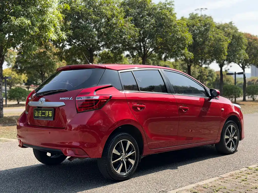 TOYOTA YARIS L ZHIXUAN