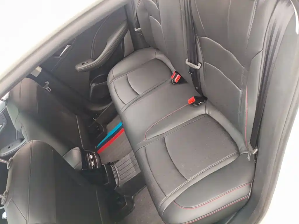Roewe i5 — миниатюра 17