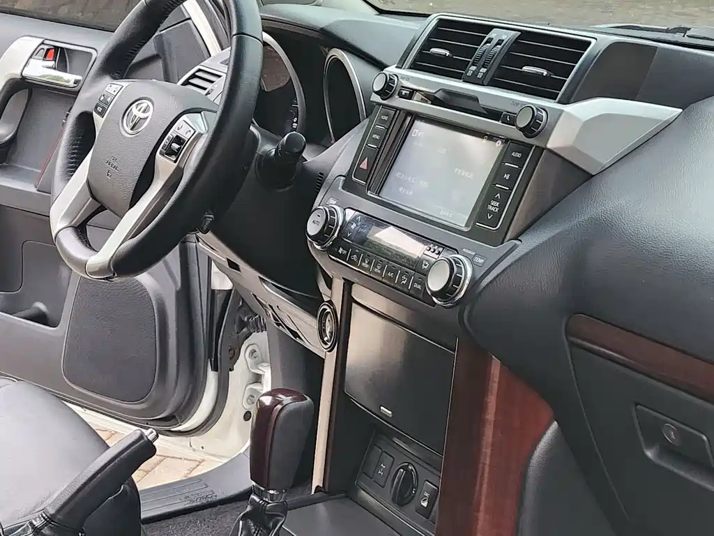 Toyota Land Cruiser Prado 2014 4.0L AT TX-L