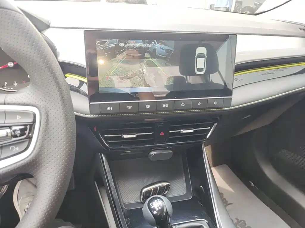 Roewe i5 — миниатюра 13