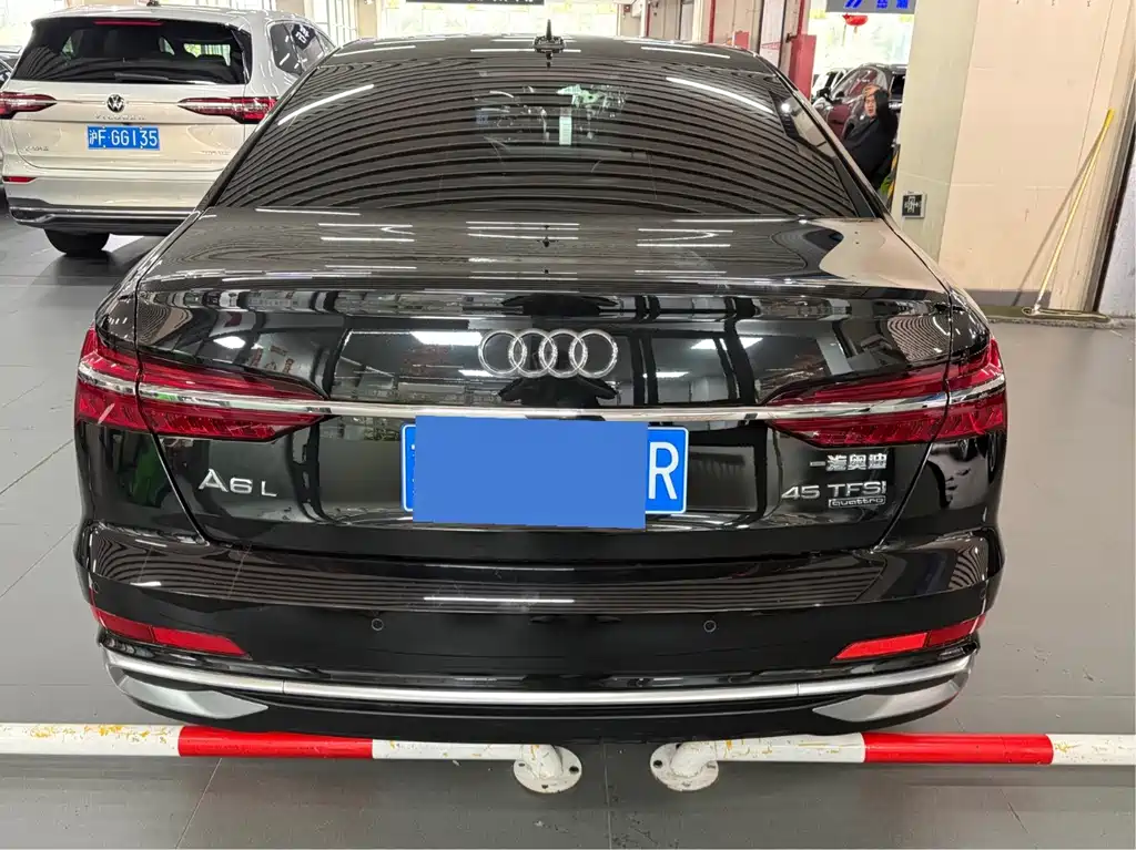 Audi A6L — миниатюра 4