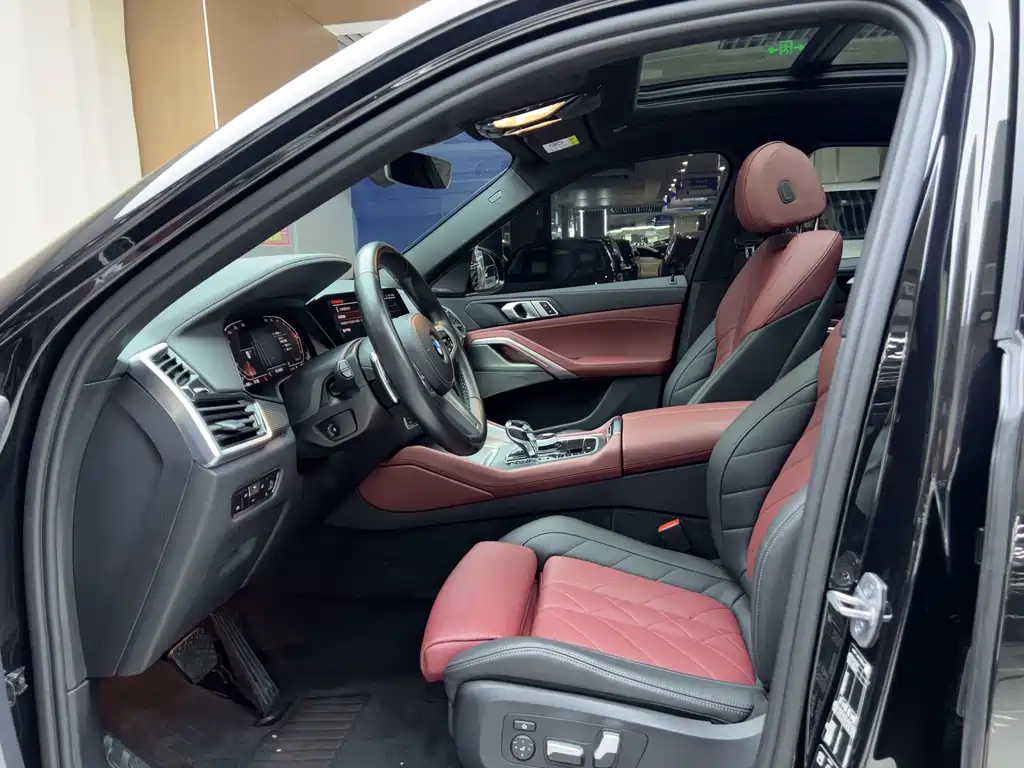 BMW X6 2022 xDrive40i M Sport