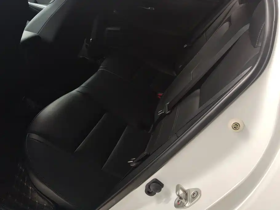 Nissan Sylphy — миниатюра 11