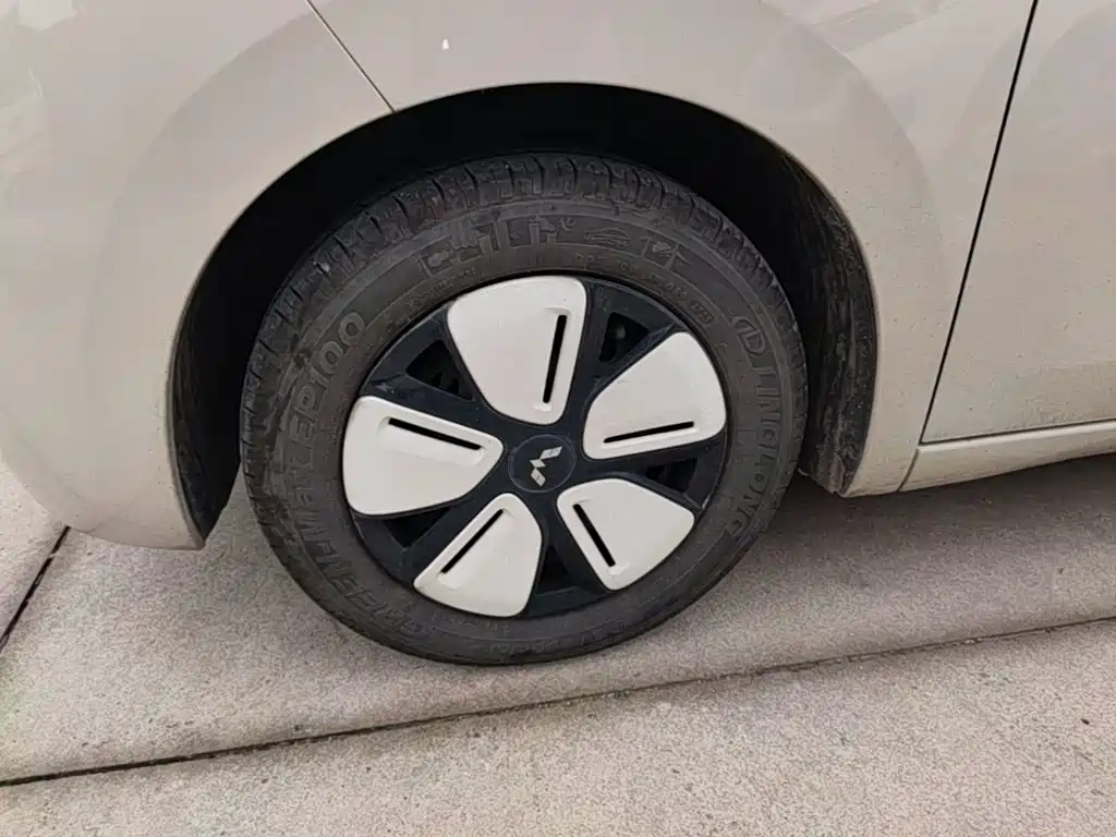 Wuling MINIEV — миниатюра 23